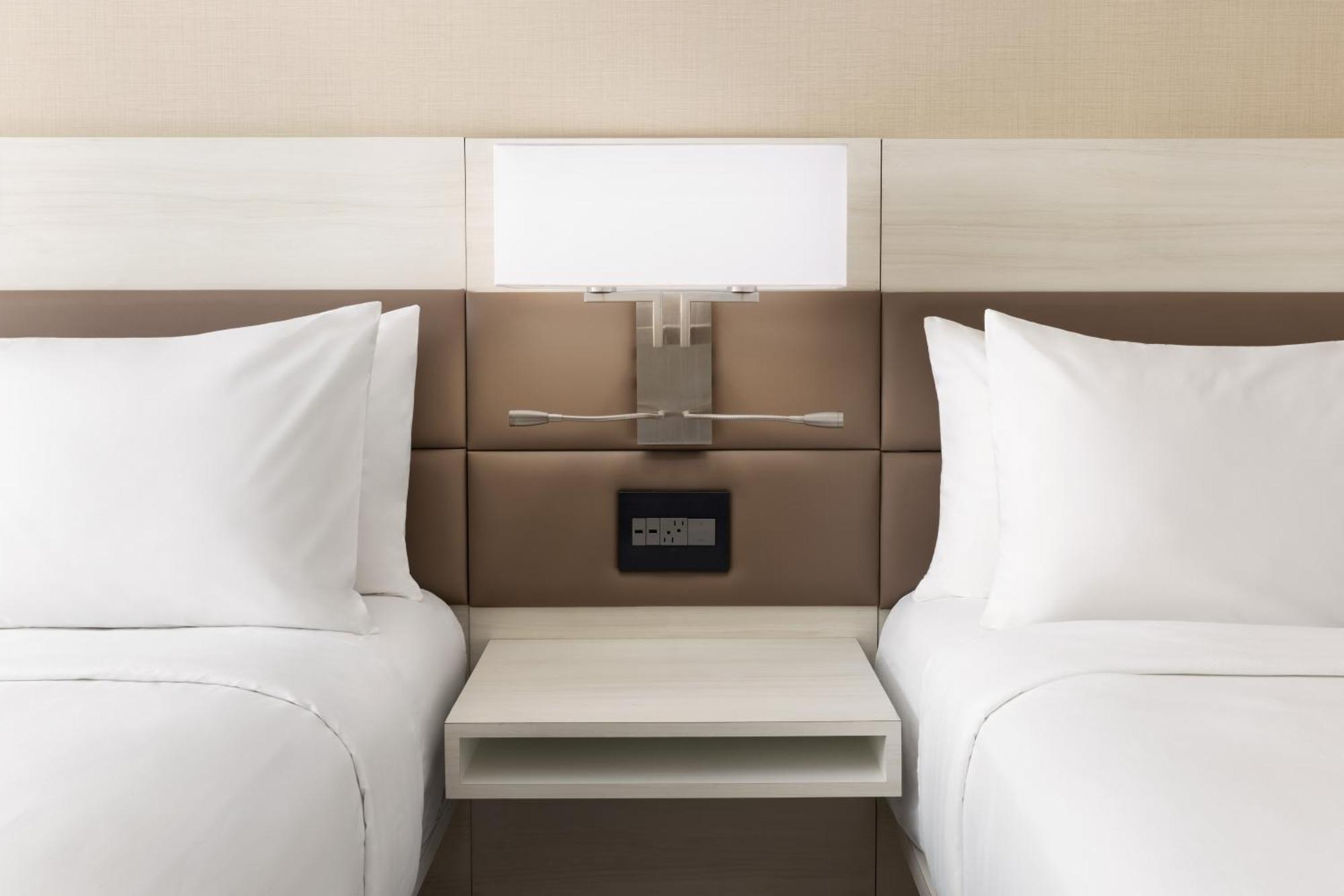 Ac Hotel By Marriott Jacksonville St Johns Town Center Екстер'єр фото