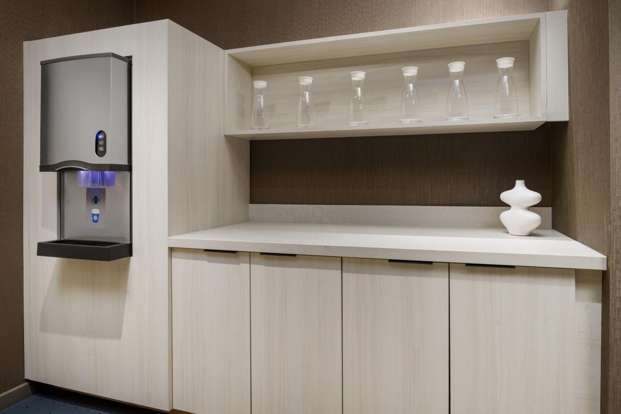 Ac Hotel By Marriott Jacksonville St Johns Town Center Екстер'єр фото