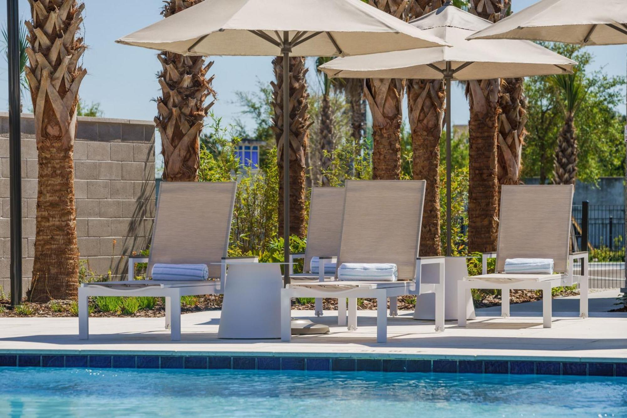 Ac Hotel By Marriott Jacksonville St Johns Town Center Екстер'єр фото